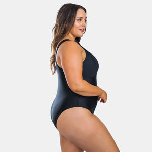 
                  
                    CLAUDIA ONE PIECE | BLACK
                  
                