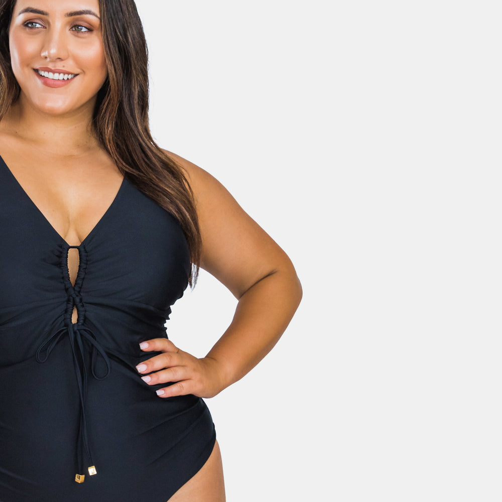 
                  
                    INDIA ONE PIECE | BLACK
                  
                