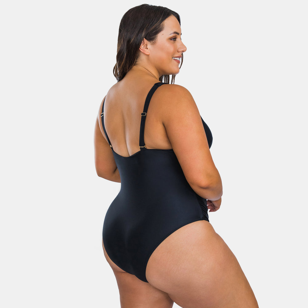 
                  
                    INDIA ONE PIECE | BLACK
                  
                