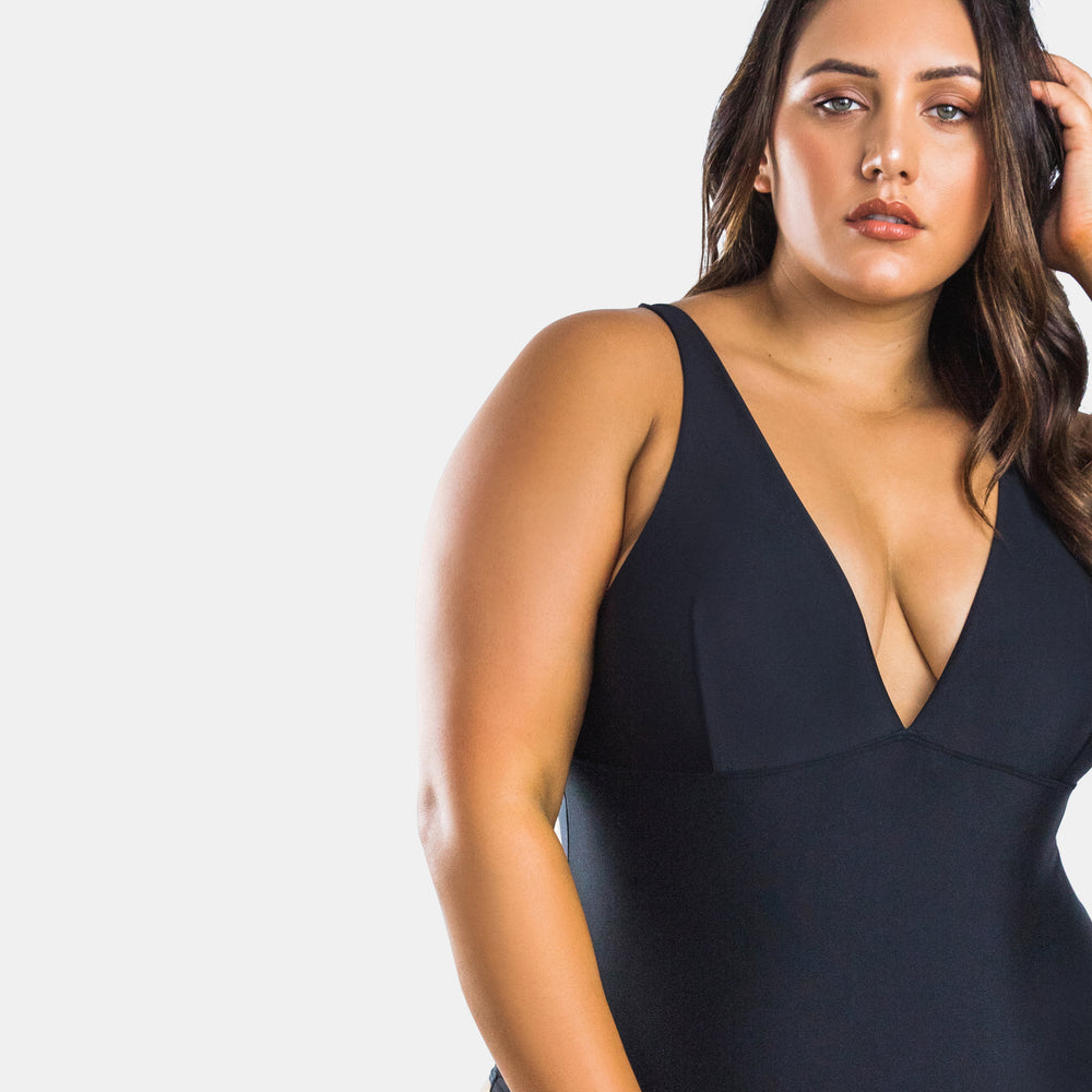 
                  
                    MARGOT ONE PIECE | BLACK
                  
                